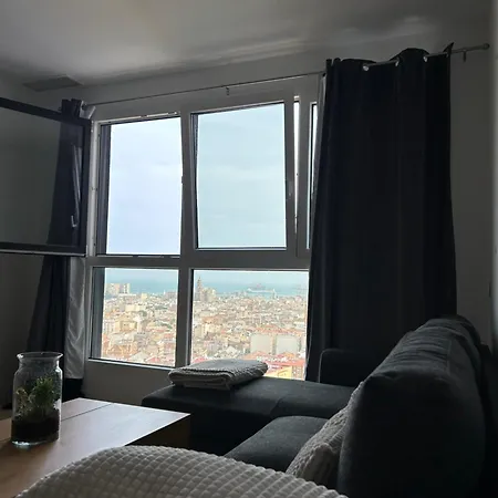 Urban Sky 21 Torre Piscina Gimnasio Aparcamiento Apartment *